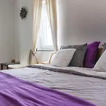 بيت للعطل Beach Front Home In Plat *