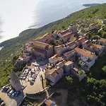 بيت للعطل Beach Front Home In Plat Sveti Mihovil