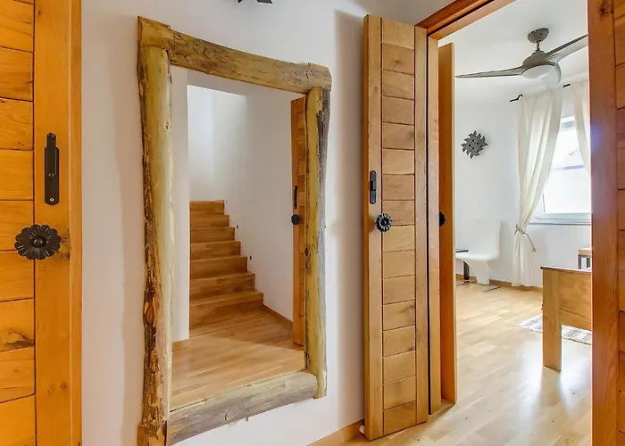 3 Bedroom Stunning Home In Plat Сasa de vacaciones