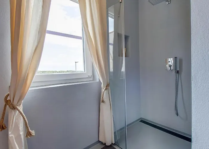 3 Bedroom Stunning Home In Plat Сasa de vacaciones *