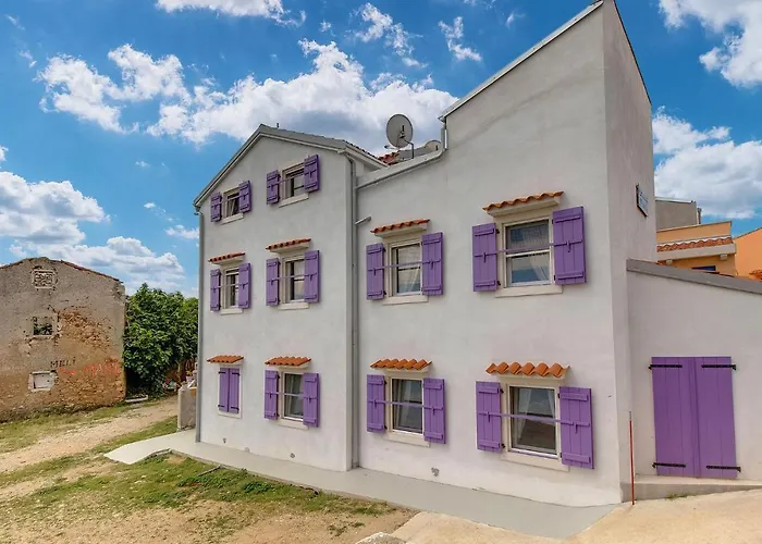 3 Bedroom Stunning Home In Plat Сasa de vacaciones