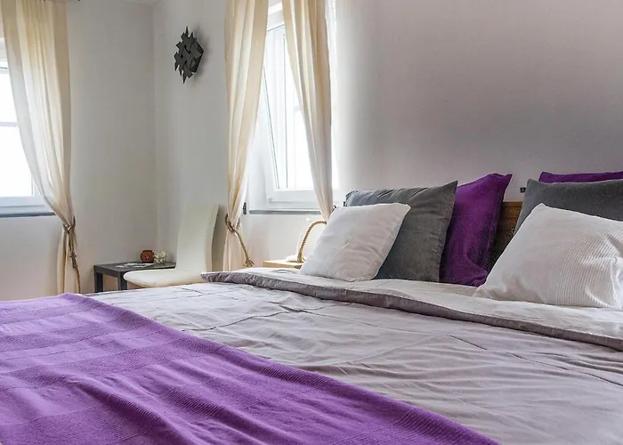 度假居 3 Bedroom Stunning Home In Plat *